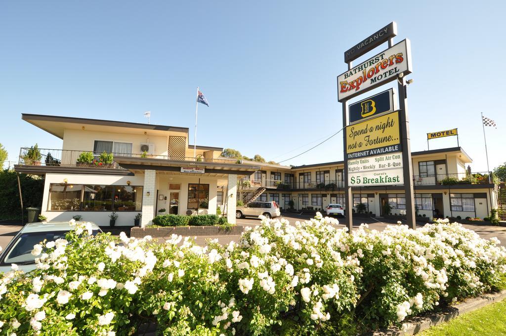 Explorers Motel